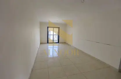 شقة - 3 غرف نوم - 2 حمامات للايجار في جاردن جيت - أشجار سيتي - طريق الواحات - مدينة 6 أكتوبر - الجيزة