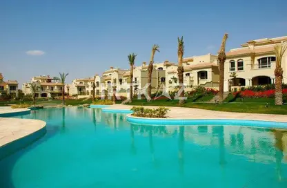 فيلا - 5 غرف نوم - 5 حمامات للبيع في الباتيو 1 - المستثمرين الشمالية - مدينة القاهرة الجديدة - القاهرة