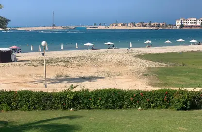 فيلا - 4 غرف نوم - 3 حمامات للبيع في مارينا 5 - مارينا - العلمين - الساحل الشمالي