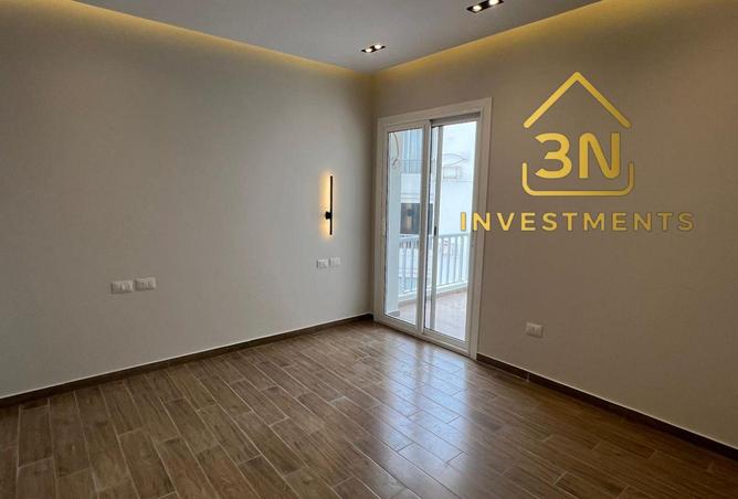 8390440 - Property Image 3