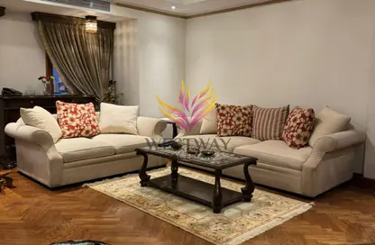 (بنتهاوس  (روف - 4 غرف نوم - 3 حمامات للبيع في الجومان - الحي السابع - الشيخ زايد - الجيزة