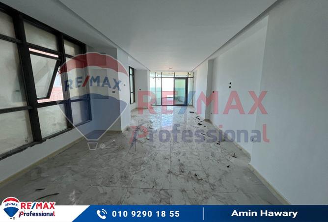 8101616 - Property Image 2