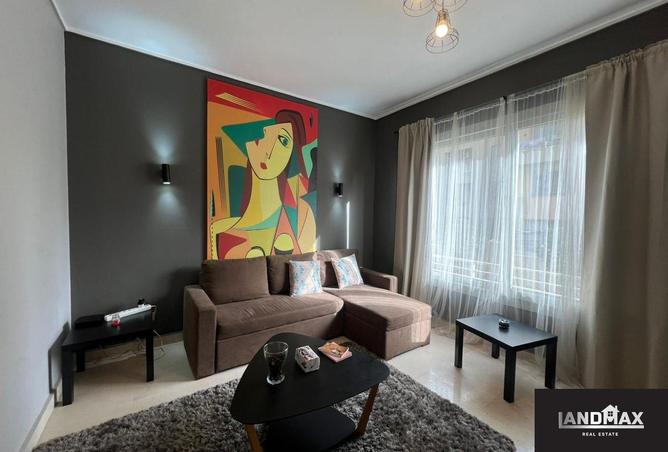 8331840 - Property Image 2