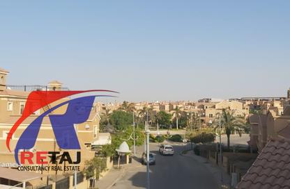 فيلا - 5 غرف نوم - 5 حمامات للايجار في حى اسكان الجامعه الامريكية - كمبوندات التجمع الخامس - التجمع الخامس - مدينة القاهرة الجديدة - القاهرة