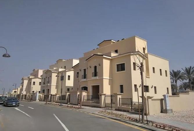 8437727 - Property Image 2