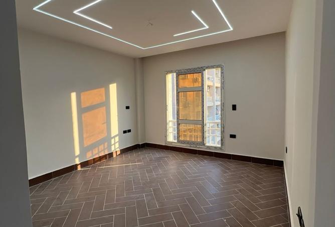 8336096 - صورة العقار 3