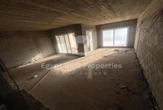 8166563 - Property Image 3