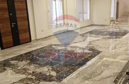 Apartment - 3 Bedrooms - 2 Bathrooms for sale in Yasmine District - 14th District - Sheikh Zayed City - Giza