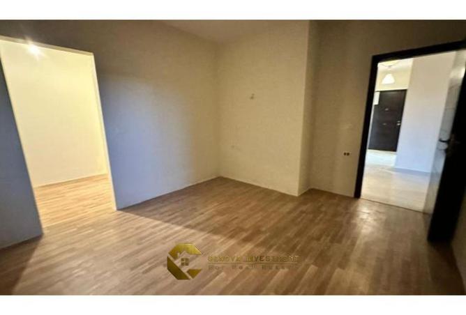 8253686 - Property Image 2