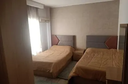Apartment - 2 Bedrooms - 1 Bathroom for rent in El Rehab Extension - Al Rehab - New Cairo City - Cairo