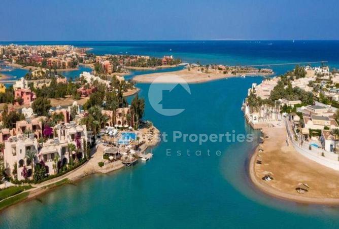 8058118 - Property Image 2