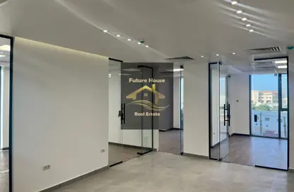 Office Space - Studio - 2 Bathrooms for rent in Hyde Park - 5th Settlement Compounds - The 5th Settlement - New Cairo City - Cairo