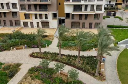 Apartment - 3 Bedrooms - 3 Bathrooms for sale in Eastown - 5th Settlement Compounds - The 5th Settlement - New Cairo City - Cairo