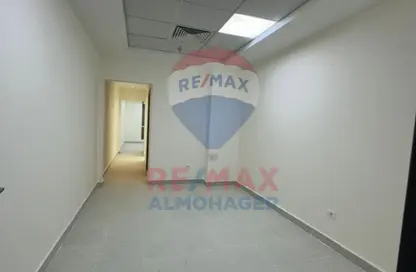 عيادة - استوديو - 2 حمامات للايجار في مجمع أوزون الطبي - النرجس - مدينة القاهرة الجديدة - القاهرة