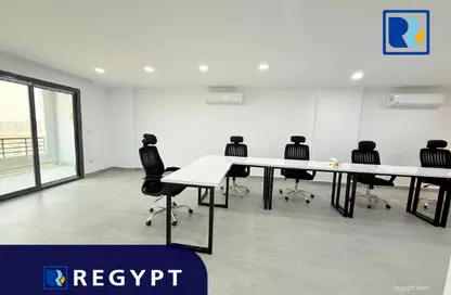 Office Space - Studio - 2 Bathrooms for rent in Zahraa Al Maadi St. - Degla - Hay El Maadi - Cairo