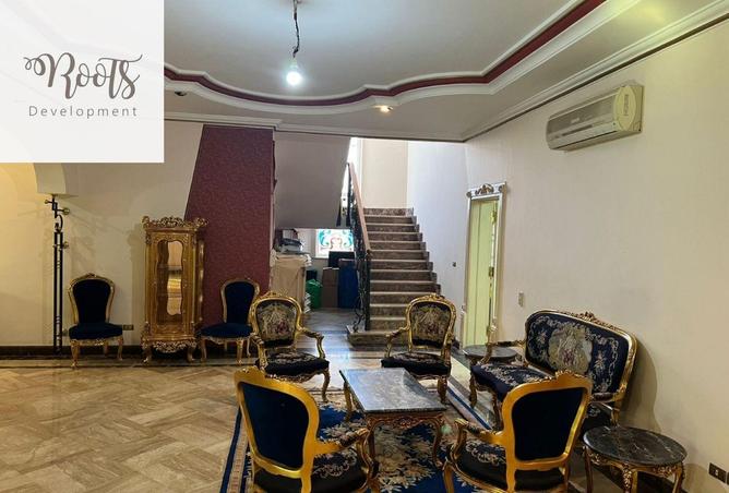 8195889 - Property Image 3