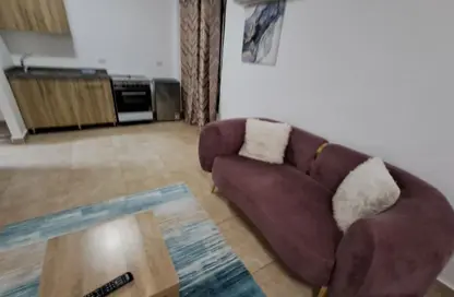 شقة - غرفة نوم - 1 حمام للايجار في الشرق للتامين - كمبوندات التجمع الخامس - التجمع الخامس - مدينة القاهرة الجديدة - القاهرة