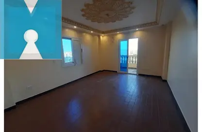 شقة - 2 غرف نوم - 2 حمامات للبيع في المستثمر الصغير - الحي العاشر - الشيخ زايد - الجيزة