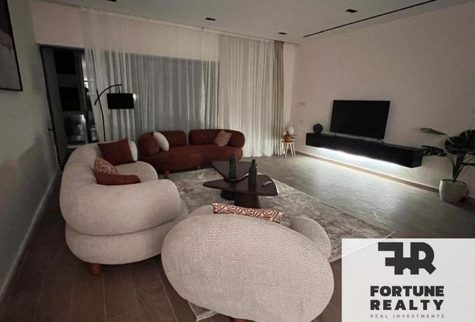 8398390 - Property Image 2