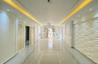 Apartment - 3 Bedrooms - 2 Bathrooms for sale in Mohamed Wageh Ahmed St. - Waboor Elmayah - Hay Wasat - Alexandria