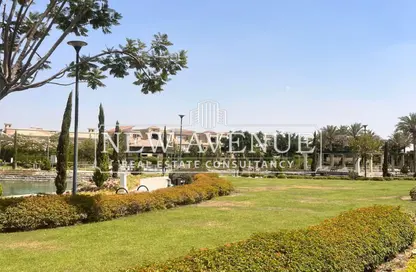 Townhouse - 3 Bedrooms - 4 Bathrooms for sale in New Giza - Cairo Alexandria Desert Road - 6 October City - Giza