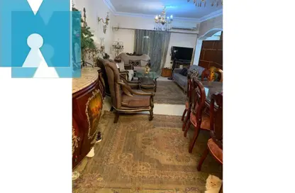 شقة - 3 غرف نوم - 2 حمامات للبيع في حدائق المهندسين - الحي الرابع - الشيخ زايد - الجيزة