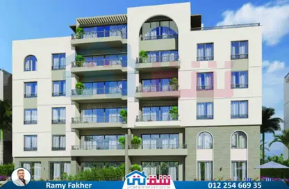 Chalet - 3 Bedrooms - 3 Bathrooms for sale in Marina 8 - Marina - Al Alamein - North Coast