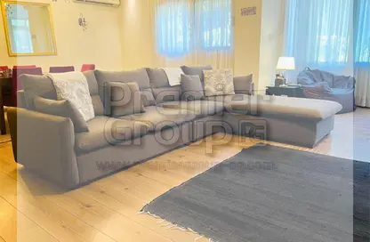 Apartment - 3 Bedrooms - 3 Bathrooms for rent in Street 214 - Degla - Hay El Maadi - Cairo