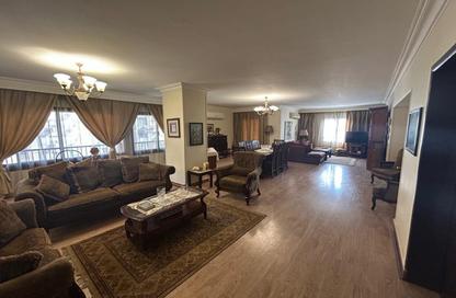 Apartment - 4 Bedrooms - 3 Bathrooms for rent in Shooting Club Street - Dokki - Giza