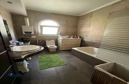 فيلا - 6 غرف نوم - 4 حمامات للايجار في صن رايز - المستثمرين الجنوبية - مدينة القاهرة الجديدة - القاهرة