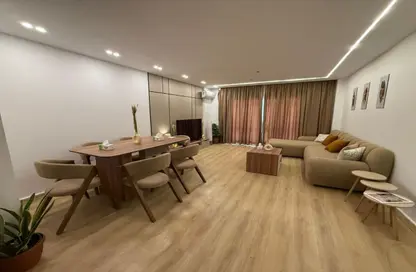 شقة - 2 غرف نوم - 2 حمامات للايجار في شارع طلعت مصطفي - الرحاب المرحلة الخامسة - الرحاب - مدينة القاهرة الجديدة - القاهرة