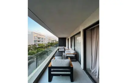 Apartment - 2 Bedrooms - 2 Bathrooms for sale in Lake View Residence - 5th Settlement Compounds - The 5th Settlement - New Cairo City - Cairo