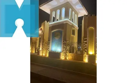شقة - 3 غرف نوم - 2 حمامات للبيع في حدائق المهندسين - الحي الرابع - الشيخ زايد - الجيزة