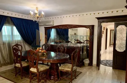 Apartment - 3 Bedrooms - 4 Bathrooms for rent in Al Adel Abu Bakr St. - Zamalek - Cairo
