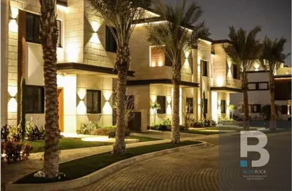 Townhouse - 5 Bedrooms - 5 Bathrooms for sale in Azzar - 5th Settlement Compounds - The 5th Settlement - New Cairo City - Cairo