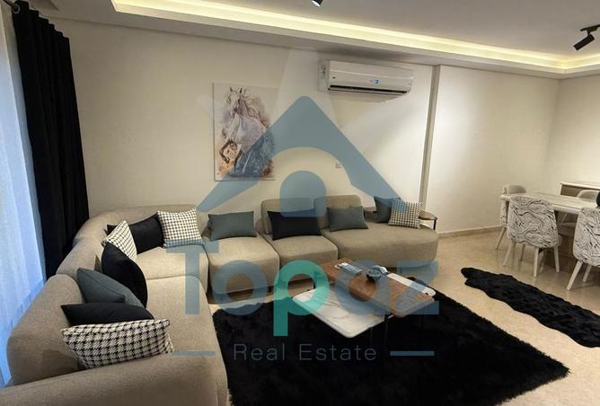 8120868 - Property Image 2