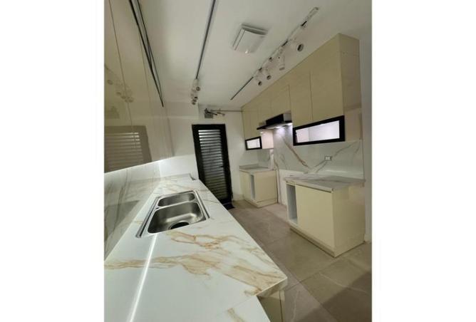 7942288 - Property Image 2
