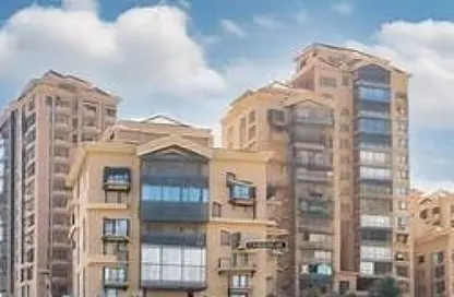 Apartment - 3 Bedrooms - 2 Bathrooms for sale in West Arabella - 5th Settlement Compounds - The 5th Settlement - New Cairo City - Cairo