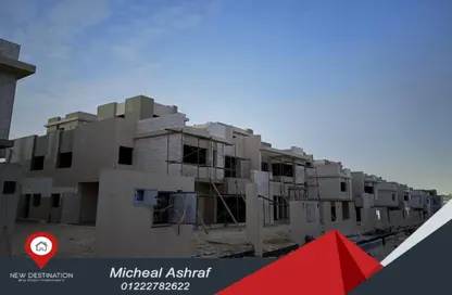 Villa - 4 Bedrooms - 3 Bathrooms for sale in Tawny Hyde Park - 6 October Compounds - 6 October City - Giza