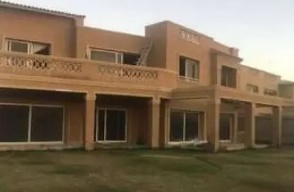 Townhouse - 3 Bedrooms - 4 Bathrooms for sale in Grand Residence - South Investors Area - New Cairo City - Cairo