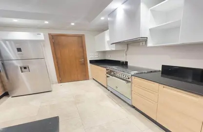 Apartment - 3 Bedrooms - 3 Bathrooms for sale in Sodic West - Sheikh Zayed Compounds - Sheikh Zayed City - Giza