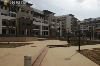 Apartment - 2 Bedrooms - 2 Bathrooms for sale in Hyde Park - 5th Settlement Compounds - The 5th Settlement - New Cairo City - Cairo