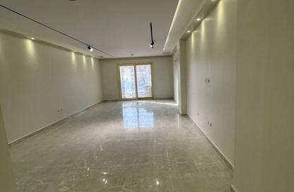 Apartment - 3 Bedrooms - 2 Bathrooms for rent in Al Khamayel city - Sheikh Zayed Compounds - Sheikh Zayed City - Giza