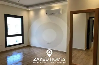 Apartment - 3 Bedrooms - 3 Bathrooms for rent in The Courtyards - Sheikh Zayed Compounds - Sheikh Zayed City - Giza