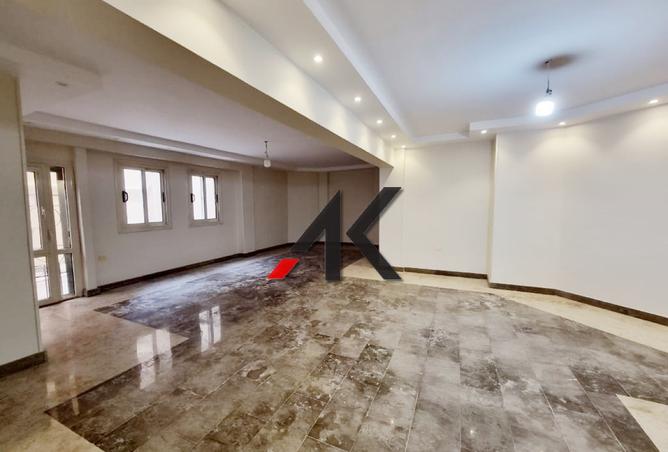 8199401 - Property Main Image