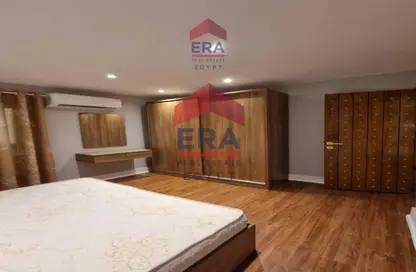 Apartment - 2 Bedrooms - 1 Bathroom for rent in Street 215 Sharq Degla - Degla - Hay El Maadi - Cairo