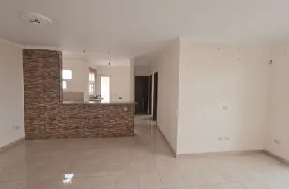 Apartment - 2 Bedrooms - 1 Bathroom for sale in Madinaty - Cairo