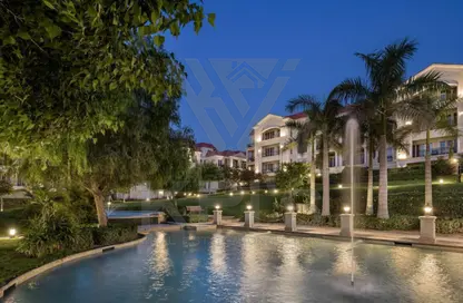 Apartment - 2 Bedrooms - 2 Bathrooms for sale in Regent's Square - 5th Settlement Compounds - The 5th Settlement - New Cairo City - Cairo