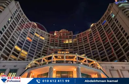 محل تجاري - استوديو للبيع في سان ستيفانو جراند بلازا - سان ستيفانو - حي شرق - الاسكندرية