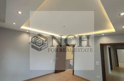 Apartment - 3 Bedrooms - 3 Bathrooms for sale in Mountain View iCity - 5th Settlement Compounds - The 5th Settlement - New Cairo City - Cairo